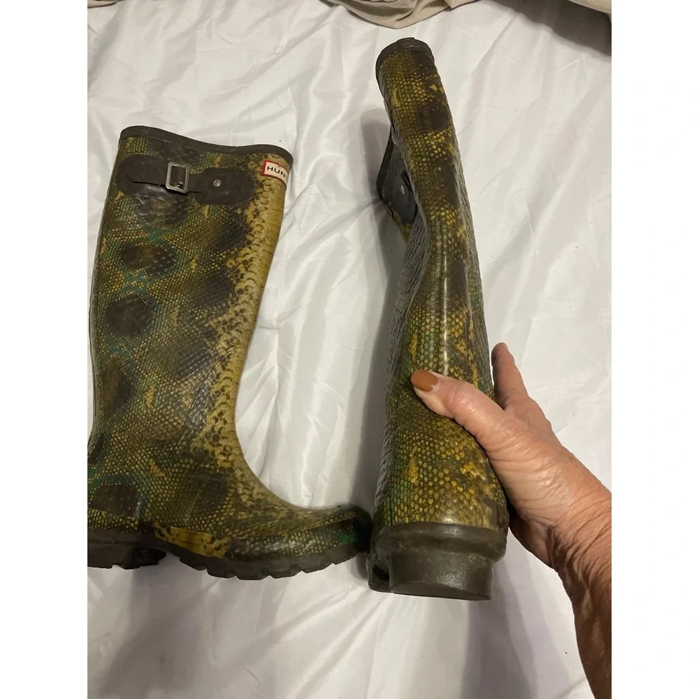 NEW Hunter Multicolor Carnaby Snake Side Buckle Rain Boot Size 6‎